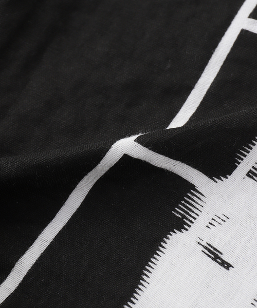C.E(シーイー)の「C.E / シーイー cavempt MD GUY SHORT SLEEVE SHIRT(シャツ/ブラウス・メンズ・ブラック・LARGE/MEDIUM)」の5枚目の写真