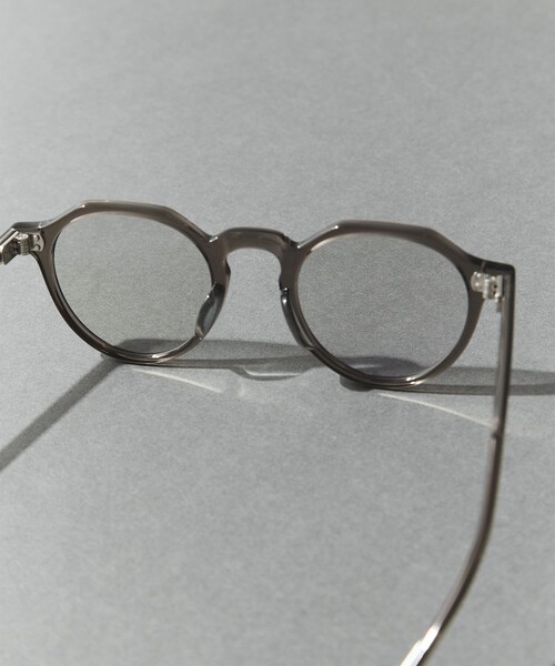 EYEVAN(アイヴァン)の「【EYEVAN/アイヴァン】ATTACHE(47) 47 SMK-LT.SM WPH.(サングラス・メンズ・グレー・FREE)」の2枚目の写真