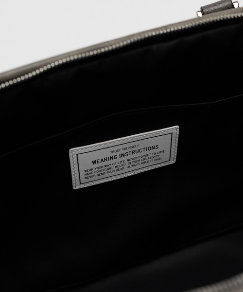 Maison MIHARA YASUHIRO（メゾンミハラヤスヒロ）の「"VINTAGE" Boston Bag Large（ショルダーバッグ・レディース・ブラウン/ブラック・FREE）」の10枚目の写真