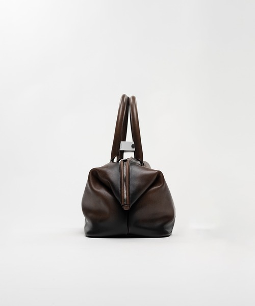 Maison MIHARA YASUHIRO（メゾンミハラヤスヒロ）の「"VINTAGE" Boston Bag Large（ショルダーバッグ・レディース・ブラウン/ブラック・FREE）」の14枚目の写真