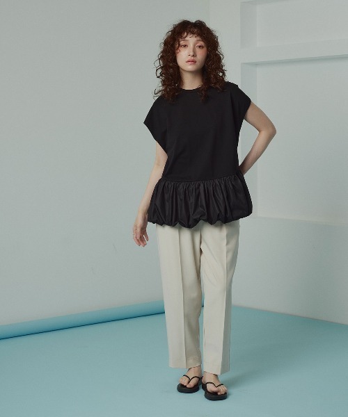 W:Huku(フーク)の「ドッキングバルーンペプラムトップス / Docked Balloon Peplum Tops(Tシャツ/カットソー・レディース・ブラック/オフホワイト・FREE)」の10枚目の写真