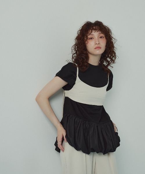 W:Huku(フーク)の「ドッキングバルーンペプラムトップス / Docked Balloon Peplum Tops(Tシャツ/カットソー・レディース・ブラック/オフホワイト・FREE)」の22枚目の写真