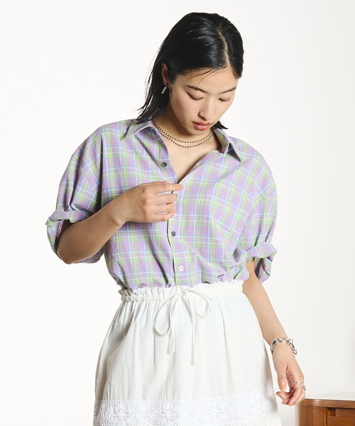 ROSE BUD(ローズバッド)の「OKIRAKU×ROSEBUD/BACKPRINT CHECK SHIRT(シャツ/ブラウス・レディース・ライトパープル/イエロー・ONE SIZE)」の3枚目の写真