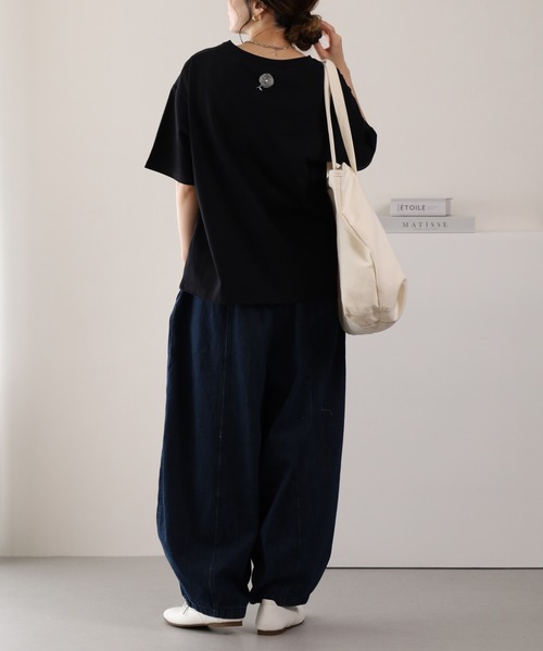 BARNDOOR(バーンドア)の「20/-天竺ダリア水彩プリントT 26SS(Tシャツ/カットソー・レディース・オフホワイト/レッド/ブラック・FREE)」の6枚目の写真