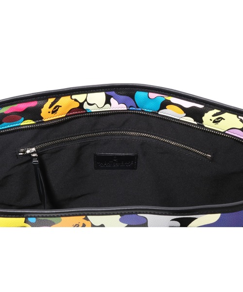 A BATHING APE(アベイシングエイプ)の「MULTI CAMO TOTE BAG(トートバッグ・メンズ・ブラック/ホワイト・FREE)」の8枚目の写真