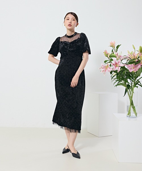 Kana(カナ)の「クラッシュベロア×ラインストーンIラインワンピースドレス(ドレス・レディース・ブラウン/グレー/ブラック・M)」の13枚目の写真