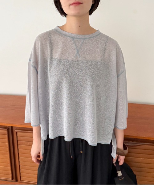 Doux archives(ドゥアルシーヴ)の「サイドスリットシアーカットプルオーバー(Tシャツ/カットソー・レディース・サックスブルー/アイボリー/グレイッシュベージュ・FREE)」の3枚目の写真