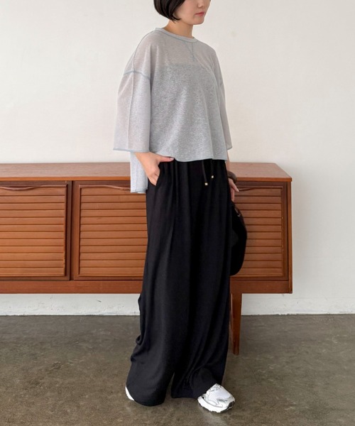 Doux archives(ドゥアルシーヴ)の「サイドスリットシアーカットプルオーバー(Tシャツ/カットソー・レディース・サックスブルー/アイボリー/グレイッシュベージュ・FREE)」の8枚目の写真