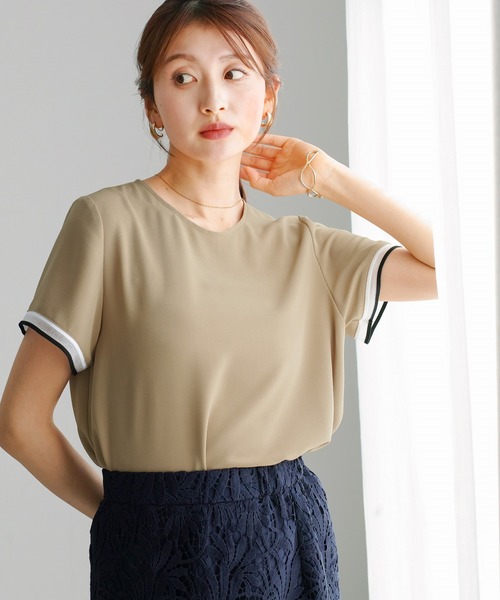 WHITE JOOLA（ホワイトジョーラ）の「【 ラクして整うカセット服 】 さらさらオックス・袖口シアーブラウス（シャツ/ブラウス・レディース・ベージュ/オフホワイト/ネイビー・M/S/L）」の11枚目の写真