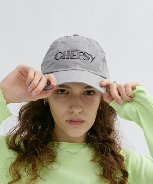 Auntie Rosa Holiday(アンティローザホリデー)の「CHESSYロゴ刺繍キャップ(キャップ・レディース・グレー/ブラック・FREE)」の9枚目の写真