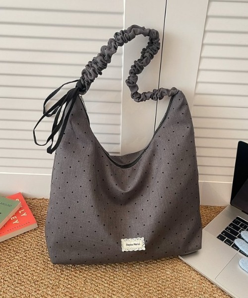 Vipoa(ヴィポア)の「String polka dot shoulder bag(ショルダーバッグ・レディース・グレー/イエロー/ライトピンク・FREE)」の14枚目の写真