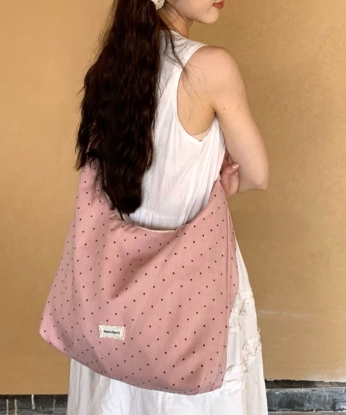 Vipoa(ヴィポア)の「String polka dot shoulder bag(ショルダーバッグ・レディース・グレー/イエロー/ライトピンク・FREE)」の4枚目の写真