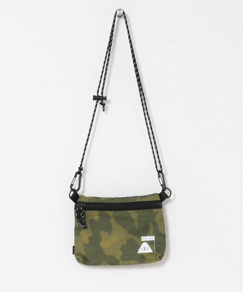 POLeR（ポーラー）の「POLER　STUFFABLE POUCH（ショルダーバッグ・メンズ・カモフラージュ/ブラック・ONE SIZE）」の5枚目の写真