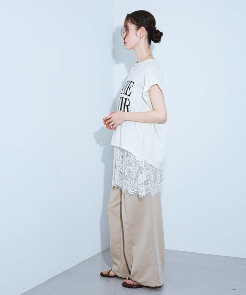 LAKOLE(ラコレ)の「BIGロゴTEE / 1043291(Tシャツ/カットソー・レディース・ブラック/ブラウン/オフホワイト/チャコール・FREE)」の7枚目の写真