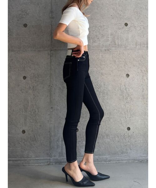 GYDA（ジェイダ）の「【TINY低身長さん向け】ハイウエストワンウォッシュスキニーパンツ（デニムパンツ・レディース・ブラック・X-SMALL/SMALL/MEDIUM）」の6枚目の写真