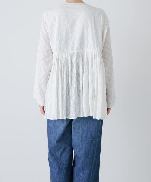 かぐれ(カグレ)の「カットJQアンガルカシャツ(シャツ/ブラウス・レディース・オフホワイト/ベージュ系その他・FREE)」の10枚目の写真