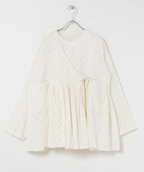 かぐれ(カグレ)の「カットJQアンガルカシャツ(シャツ/ブラウス・レディース・オフホワイト/ベージュ系その他・FREE)」の14枚目の写真