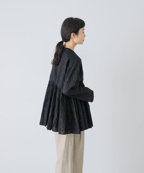 かぐれ(カグレ)の「カットJQアンガルカシャツ(シャツ/ブラウス・レディース・オフホワイト/ベージュ系その他・FREE)」の17枚目の写真