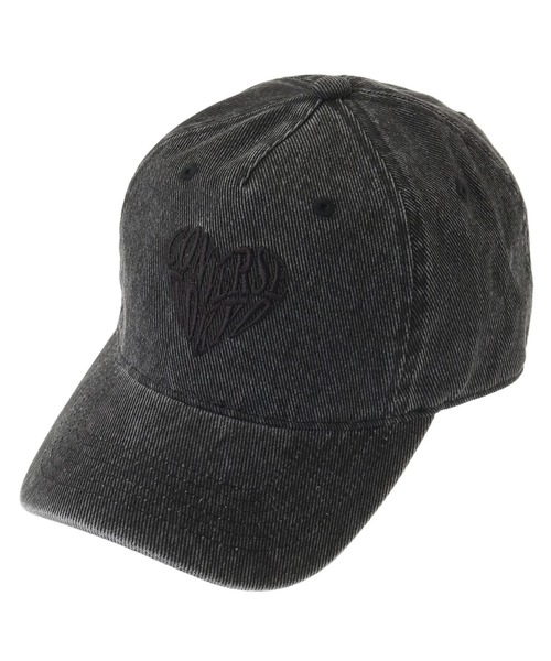 CONVERSE TOKYO(コンバーストウキョウ)の「PIGMENT DYE HEART LOGO CAP(キャップ・レディース・ブラック/ブルー/レッド/ピンク/グレー・FREE)」の2枚目の写真