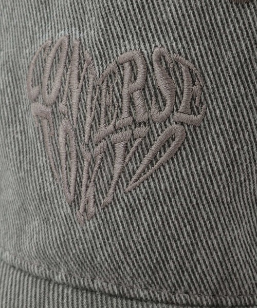 CONVERSE TOKYO(コンバーストウキョウ)の「PIGMENT DYE HEART LOGO CAP(キャップ・レディース・ブラック/ブルー/レッド/ピンク/グレー・FREE)」の19枚目の写真