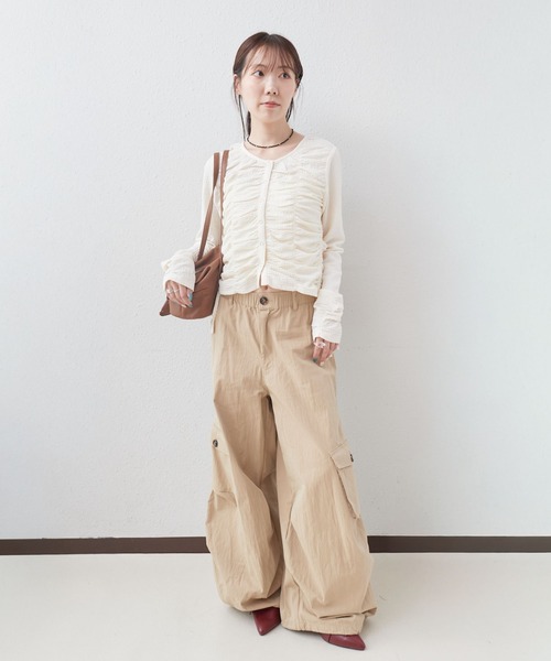 archives(アルシーヴ)の「シャーリングドロストカットTOPS(Tシャツ/カットソー・レディース・ブラック/アイボリー/ブラウン・MEDIUM)」の10枚目の写真
