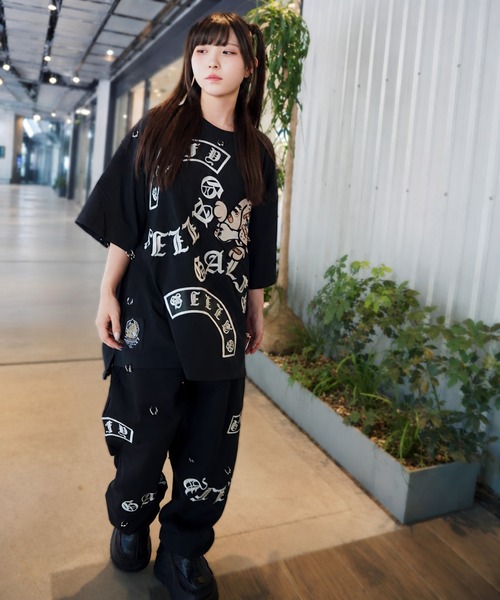 GALFY(ガルフィー)の「【別注】GA×GALFY-闇落ちピアスTee(Tシャツ/カットソー・メンズ・ホワイト/ブラック・XL/L)」の6枚目の写真