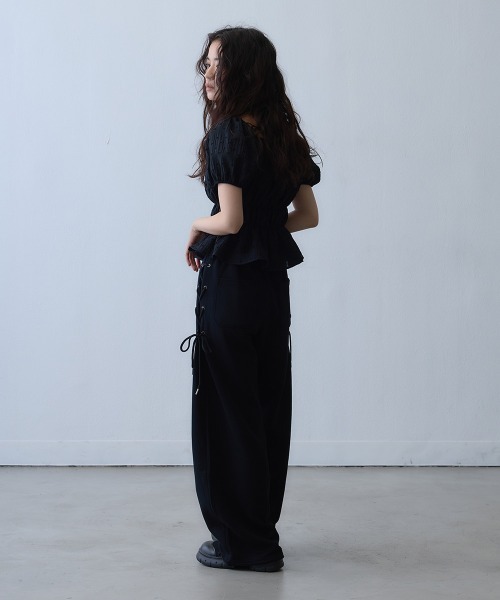 Clum(クルム)の「lace-up detail sweat wide pants / レースアップディテールスウェットワイドパンツ(スウェットパンツ・レディース・ブラック・LARGE/X-LARGE/MEDIUM)」の9枚目の写真