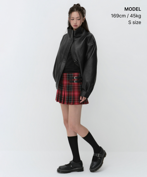 MUSINSA STANDARD WOMAN（ムシンサスタンダードウーマン）の「[アンバウンドガール] ウィメンズチェックバックルプリーツミニスカート[レッド]（スカート・レディース・その他・LARGE/X-SMALL/SMALL/MEDIUM）」の4枚目の写真