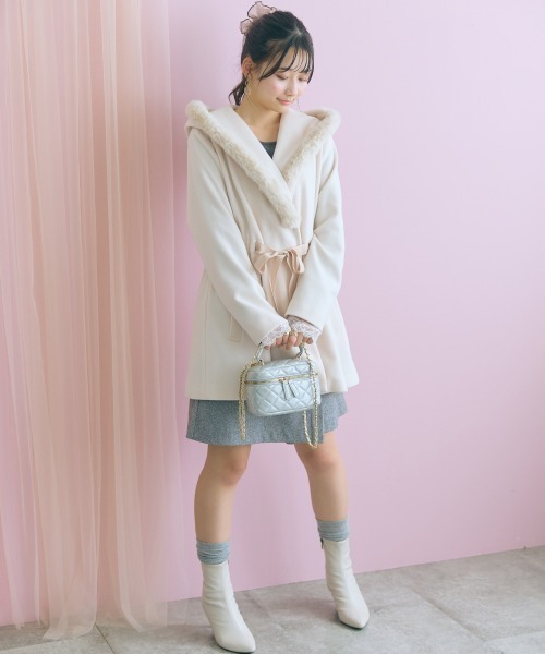 marun(マルン)の「<大きいサイズ>ヘリンボーンショート丈ラップデザイン風スカート marun(スカート・レディース・ベージュ/ブラック・4L/3L/LL/L/5L)」の13枚目の写真