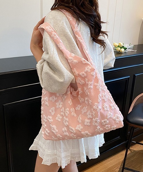 Vipoa(ヴィポア)の「Flower jacquard bag(トートバッグ・レディース・ピンク/ホワイト/ブルー・FREE)」の1枚目の写真