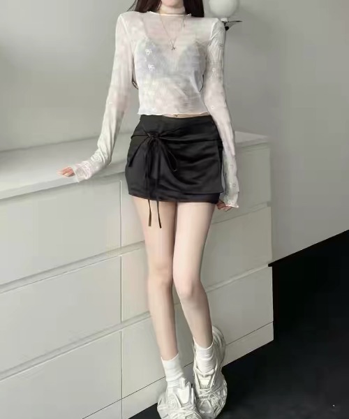 ampm(エーエムピーエム)の「リボン柄シアー ロングスリーブトップス(Tシャツ/カットソー・レディース・ブラック/ホワイト・FREE)」の12枚目の写真