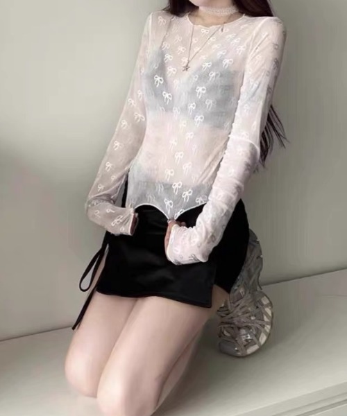 ampm(エーエムピーエム)の「リボン柄シアー ロングスリーブトップス(Tシャツ/カットソー・レディース・ブラック/ホワイト・FREE)」の9枚目の写真