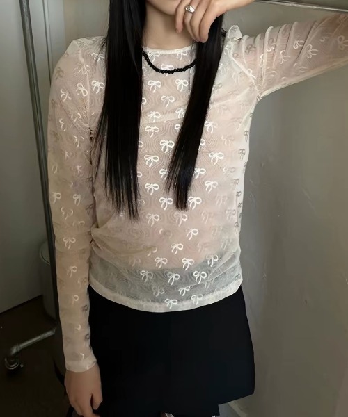 ampm(エーエムピーエム)の「リボン柄シアー ロングスリーブトップス(Tシャツ/カットソー・レディース・ブラック/ホワイト・FREE)」の18枚目の写真