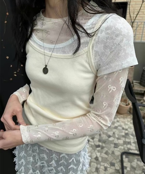 ampm(エーエムピーエム)の「リボン柄シアー ロングスリーブトップス(Tシャツ/カットソー・レディース・ブラック/ホワイト・FREE)」の3枚目の写真