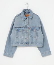 Levi’s　LOOSE CROP TRUCKER