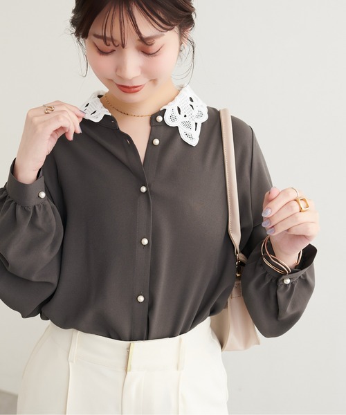 natural couture(ナチュラルクチュール)の「レース襟付きブラウス(シャツ/ブラウス・レディース・オフホワイト/ブラウン/ライトベージュ/ブラック・FREE)」の10枚目の写真
