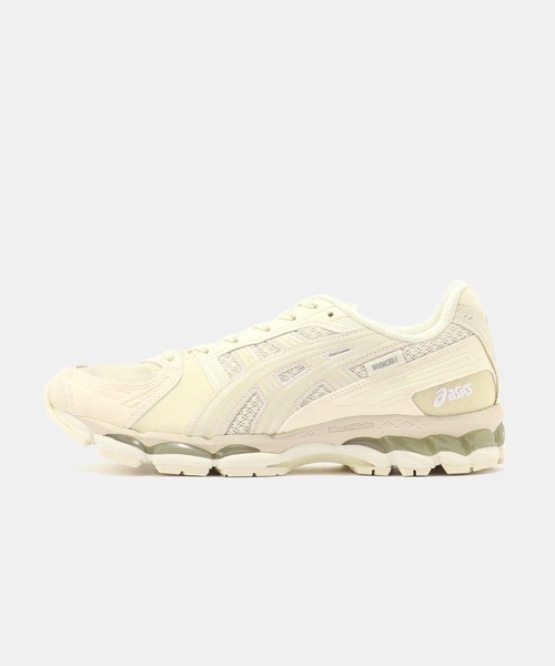 ASICS(アシックス)の「ASICS GEL-KAYANO 12.1 × INVINCIBLE × MADNESS 1203B150.250(スニーカー・メンズ・アイボリー・26cm)」の1枚目の写真