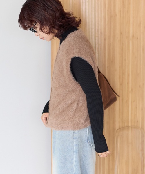 gossara(ゴサラ)の「【gossara ふわふわ素材】5Gシャギー前開きベスト(ベスト・レディース・モカ/チャコールグレー/グレイッシュベージュ・FREE)」の17枚目の写真