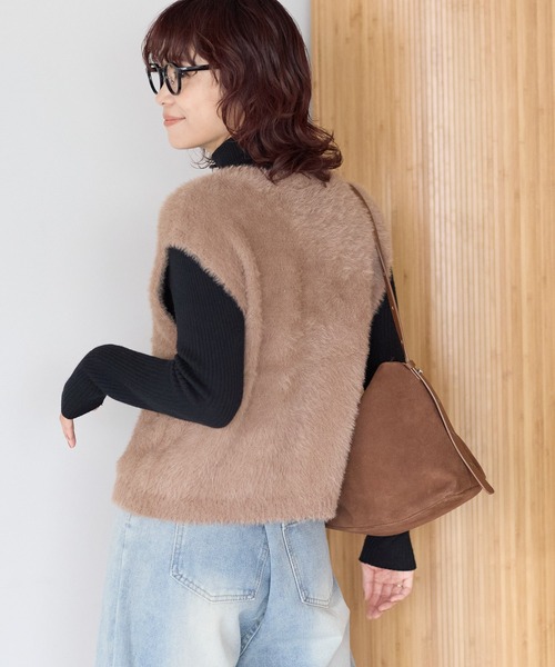 gossara(ゴサラ)の「【gossara ふわふわ素材】5Gシャギー前開きベスト(ベスト・レディース・モカ/チャコールグレー/グレイッシュベージュ・FREE)」の20枚目の写真