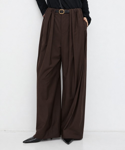 UNITED TOKYO（ユナイテッドトウキョウ）の「【新作】Super120s Wool Relax Trousers｜｜秋服/オフィスカジュアル/セットアップ/オケージョン/ストレッチ/細見え/ワイドパンツ（その他パンツ・レディース・ブラウン/ブラック/ダークグレー・1/2）」の3枚目の写真