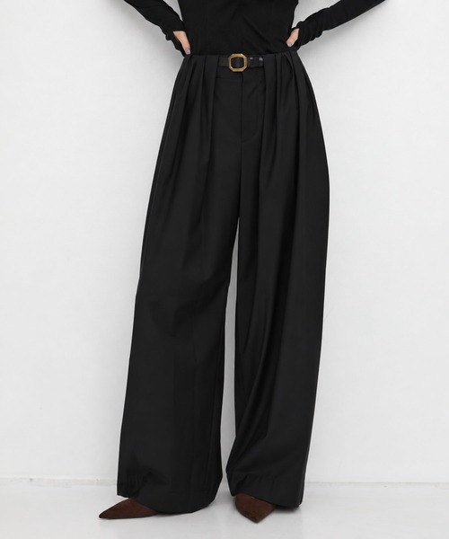 UNITED TOKYO（ユナイテッドトウキョウ）の「【新作】Super120s Wool Relax Trousers｜｜秋服/オフィスカジュアル/セットアップ/オケージョン/ストレッチ/細見え/ワイドパンツ（その他パンツ・レディース・ブラウン/ブラック/ダークグレー・1/2）」の2枚目の写真