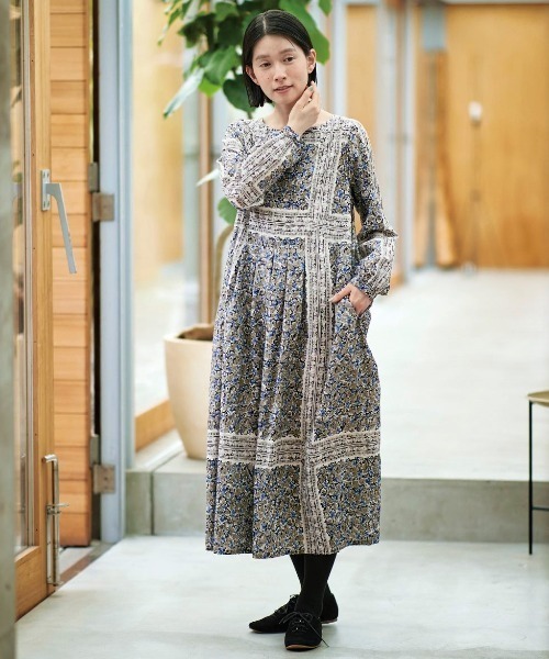 1er Arrondissement（プルミエアロンディスモン）の「＜SARA MALLIKA
