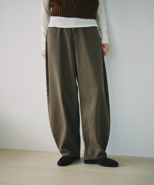 full/fill.(フルフィル)の「back buckle denim pants / バックバックルデニムパンツ(デニムパンツ・レディース・ブルー/ブラウン・S)」の7枚目の写真