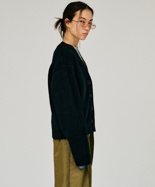 PRANK PROJECT(プランクプロジェクト)の「【2026Winter Pre-Order】FOXブレンドダブルネックカーディガン / Fox Blend Double Neck Cardigan(カーディガン/ボレロ・レディース・グレー/ブラック・FREE)」の9枚目の写真