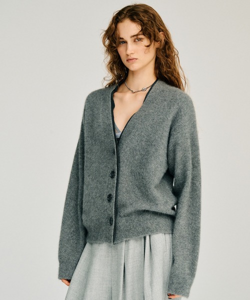 PRANK PROJECT(プランクプロジェクト)の「【2026Winter Pre-Order】FOXブレンドダブルネックカーディガン / Fox Blend Double Neck Cardigan(カーディガン/ボレロ・レディース・グレー/ブラック・FREE)」の12枚目の写真