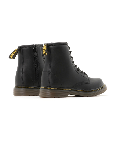 CHUBBYGANG（チャビーギャング）の「Dr.Martens　8ホールブーツ（スニーカー・キッズ・ブラック/レッド・18/16/19/17/20）」の5枚目の写真