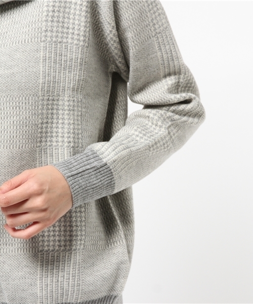 VIS（ビス）の「【セットアップ対応商品】グレンチェックジャカードオフショルダープルオーバー（ニット/セーター・レディース・ライトグレー/ブラック系その他・F）」の6枚目の写真