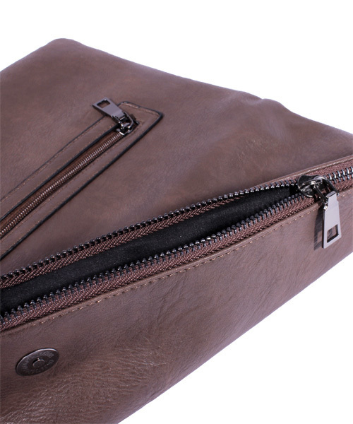 ８(eight)（エイト）の「シンプル クラッチバッグ PUレザー（クラッチバッグ・メンズ・ブラウン/ブラック・FREE）」の17枚目の写真