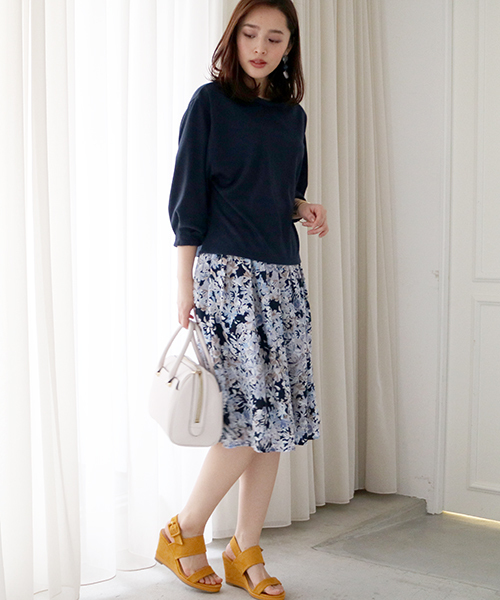 N.（N. Natural Beauty Basic）（エヌエヌナチュラルビューティーベーシック）の「ポンチボリュームスリーブカットソー（Tシャツ/カットソー・レディース・ホワイト/ネイビー/ベージュ・MEDIUM）」の17枚目の写真