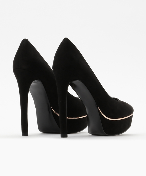 CHARLES & KEITH（チャールズ & キース）の「コントラストディテールパンプス / CONTRAST DETAIL PUMPS（パンプス・レディース・ライトベージュ/ブラック・23cm/24cm/22.5cm/23.5cm/24.5cm/22cm）」の5枚目の写真